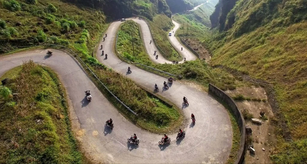Halong Bay on Vega Cruise & Ha Giang Loop 4 Days 3 Nights
