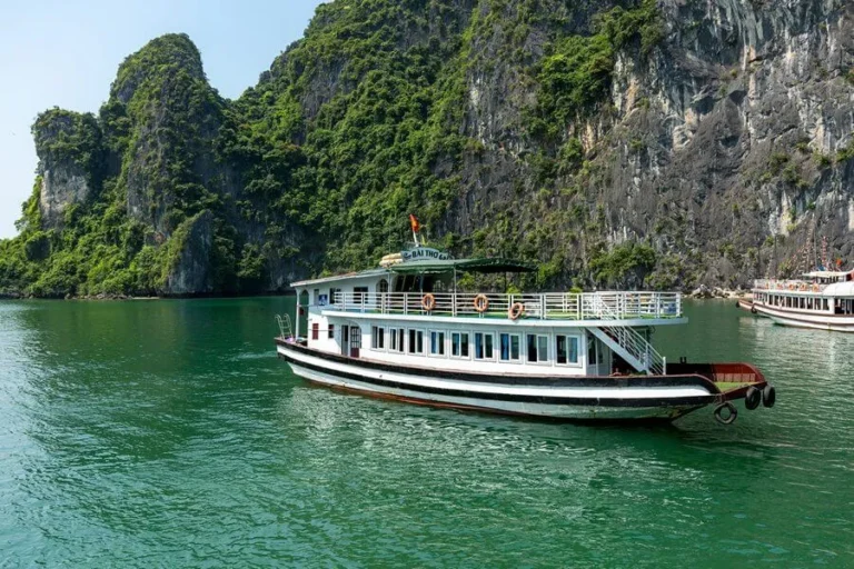 Ha Long Bay One Day Excursion ( Private tour)