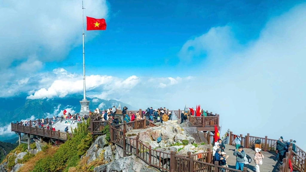 Catcat Fansipan Group Tour – 1 Day Group Tour