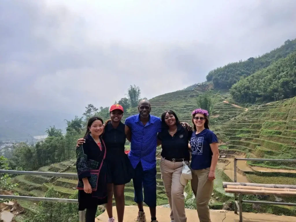 Sapa Pathfinder Travel
