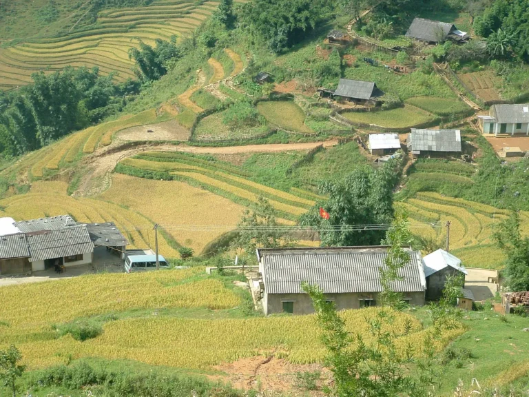 Private Tour – Ha Noi City Tour – Ha Long Bay – Ninh Binh – Ha Noi -Sapa