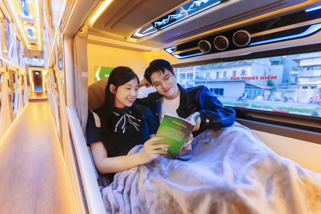 Cabin Sleeper Bus from Ha Noi to Sapa and Return