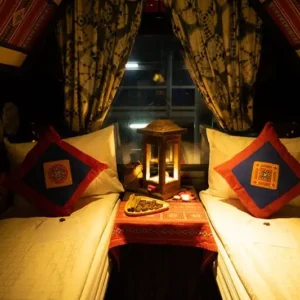 Ha Noi to Lao Cai tourist train