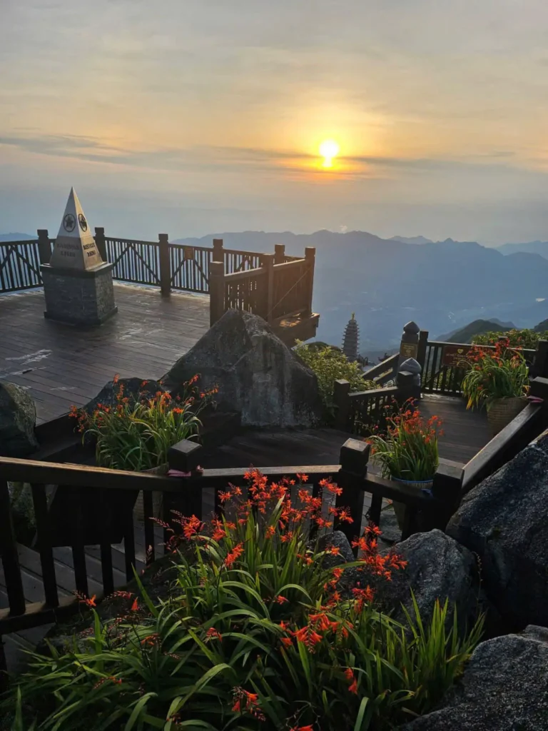 Fansipan Trekking Route Guide 1 fansipan cable car
